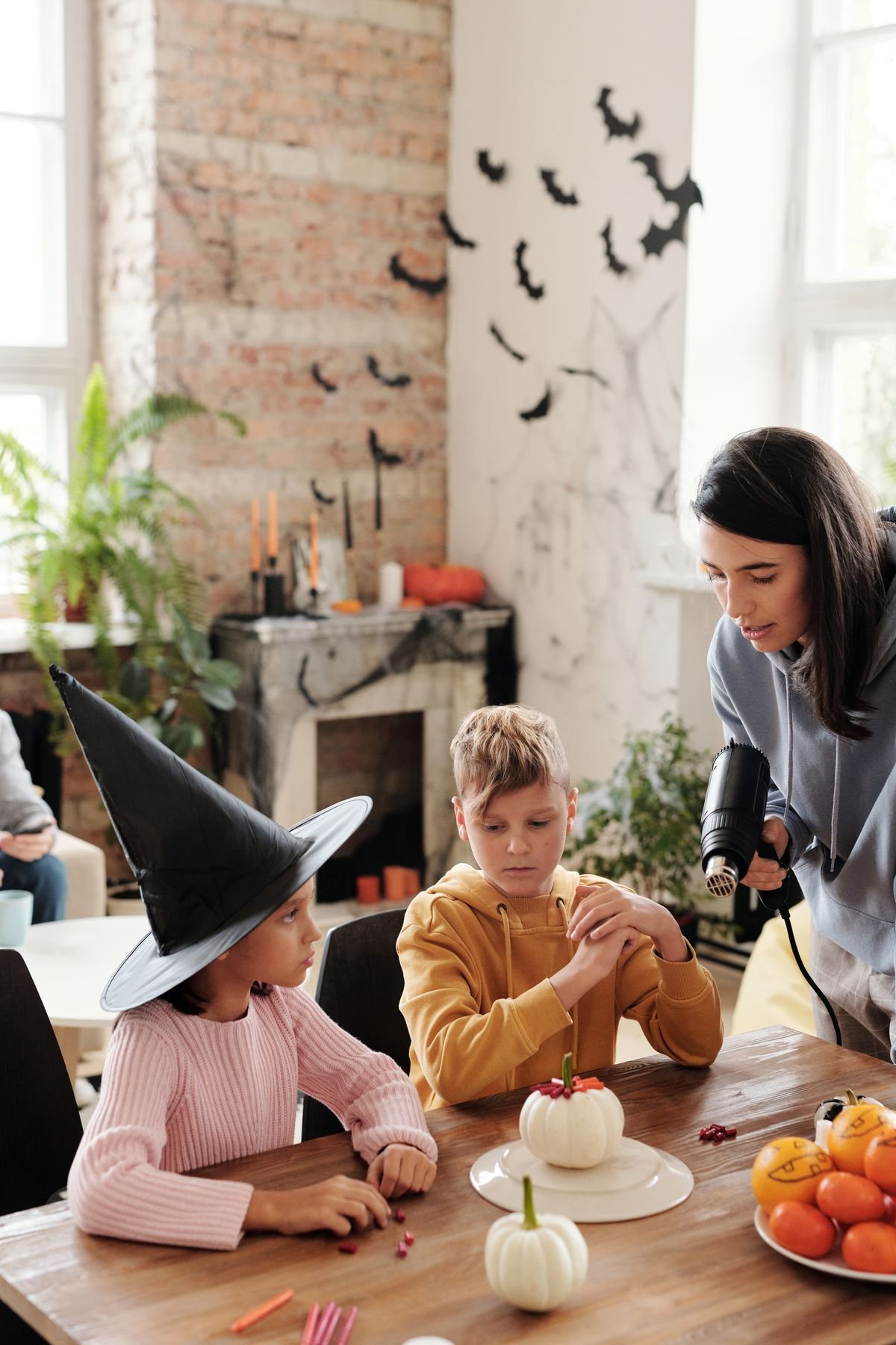 DIY Halloween candle holders craft